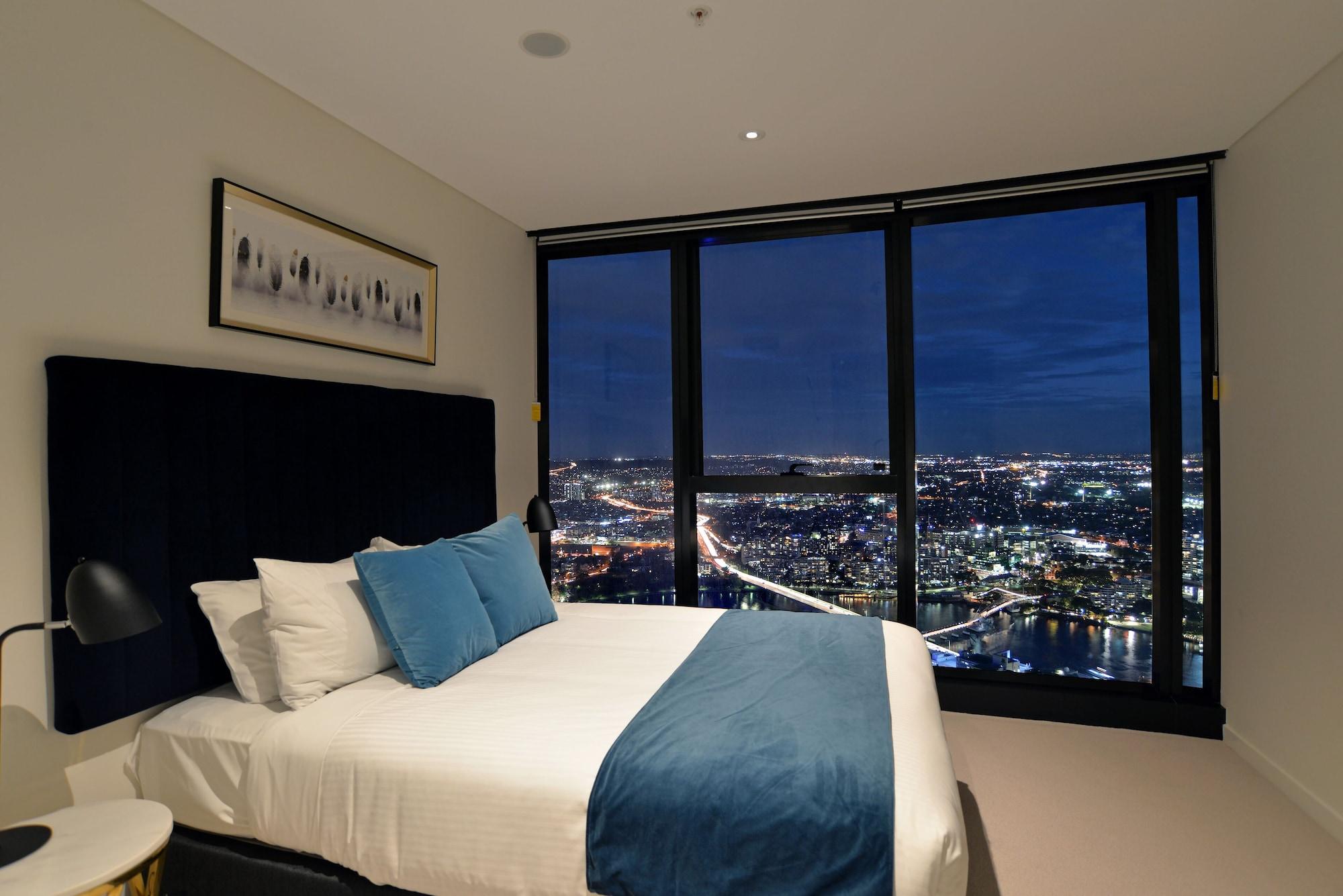 Skytower By Cllix Aparthotel 4*