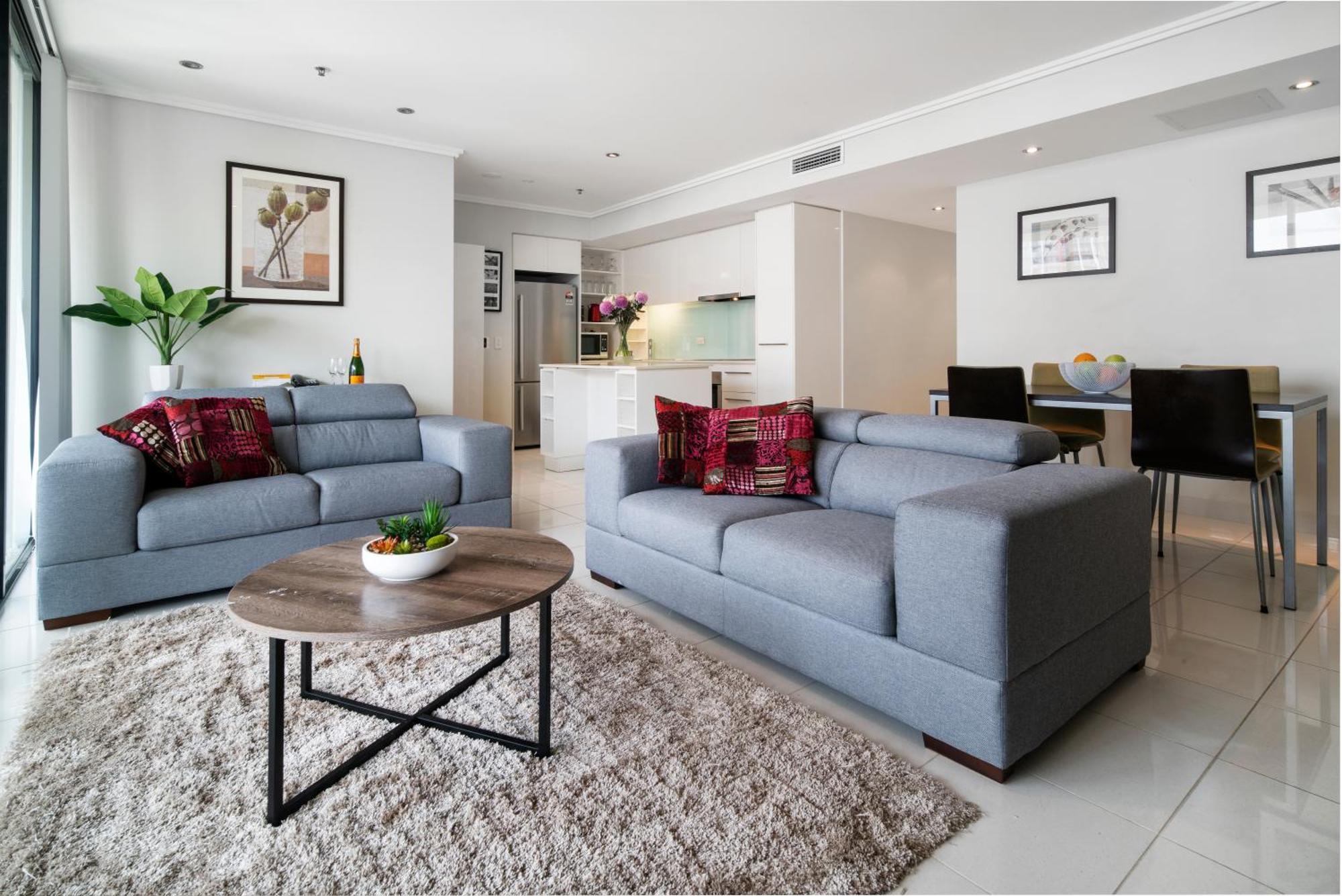 Quest River Park Aparthotel 5*