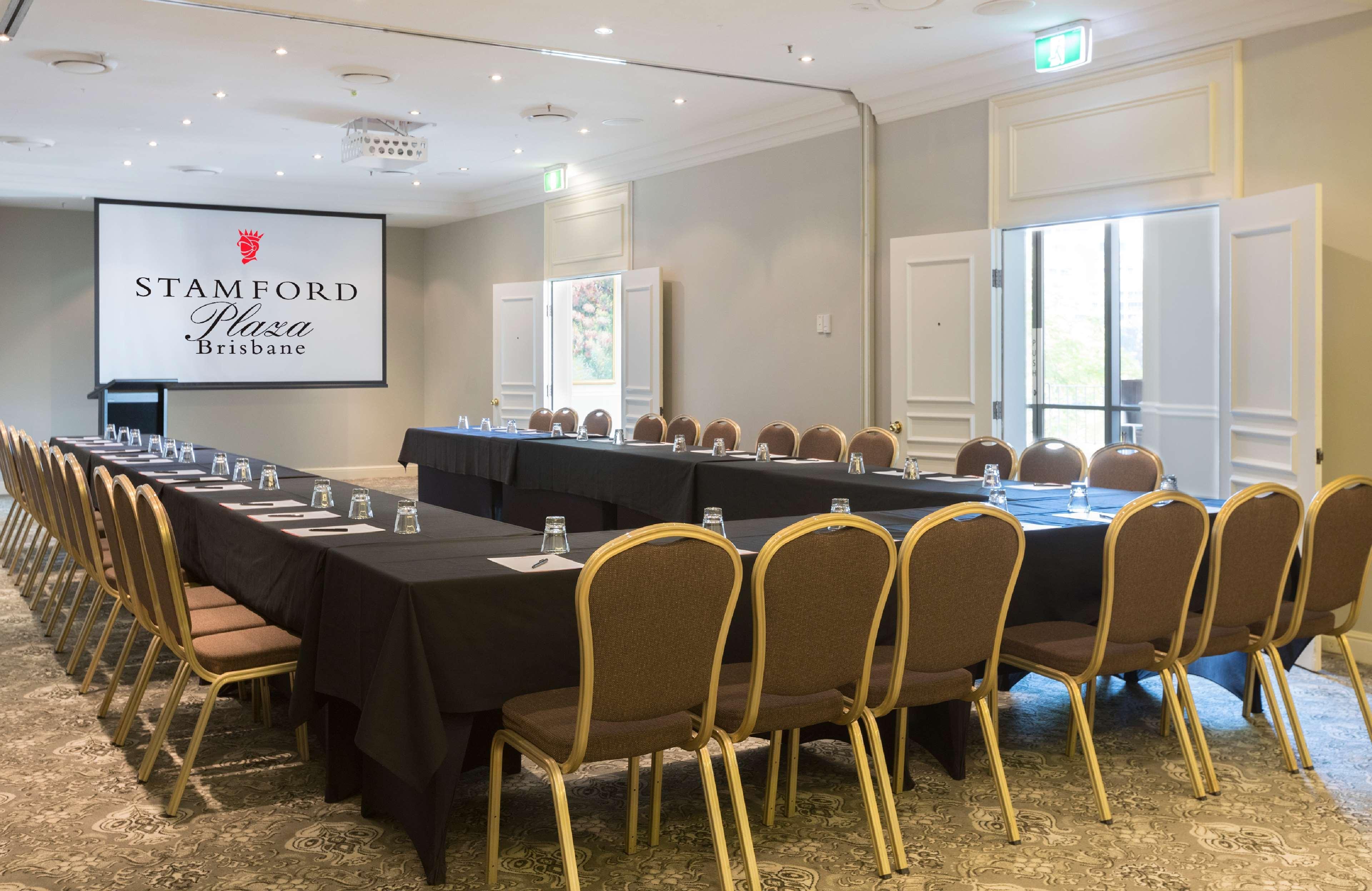 Hotel Stamford Plaza