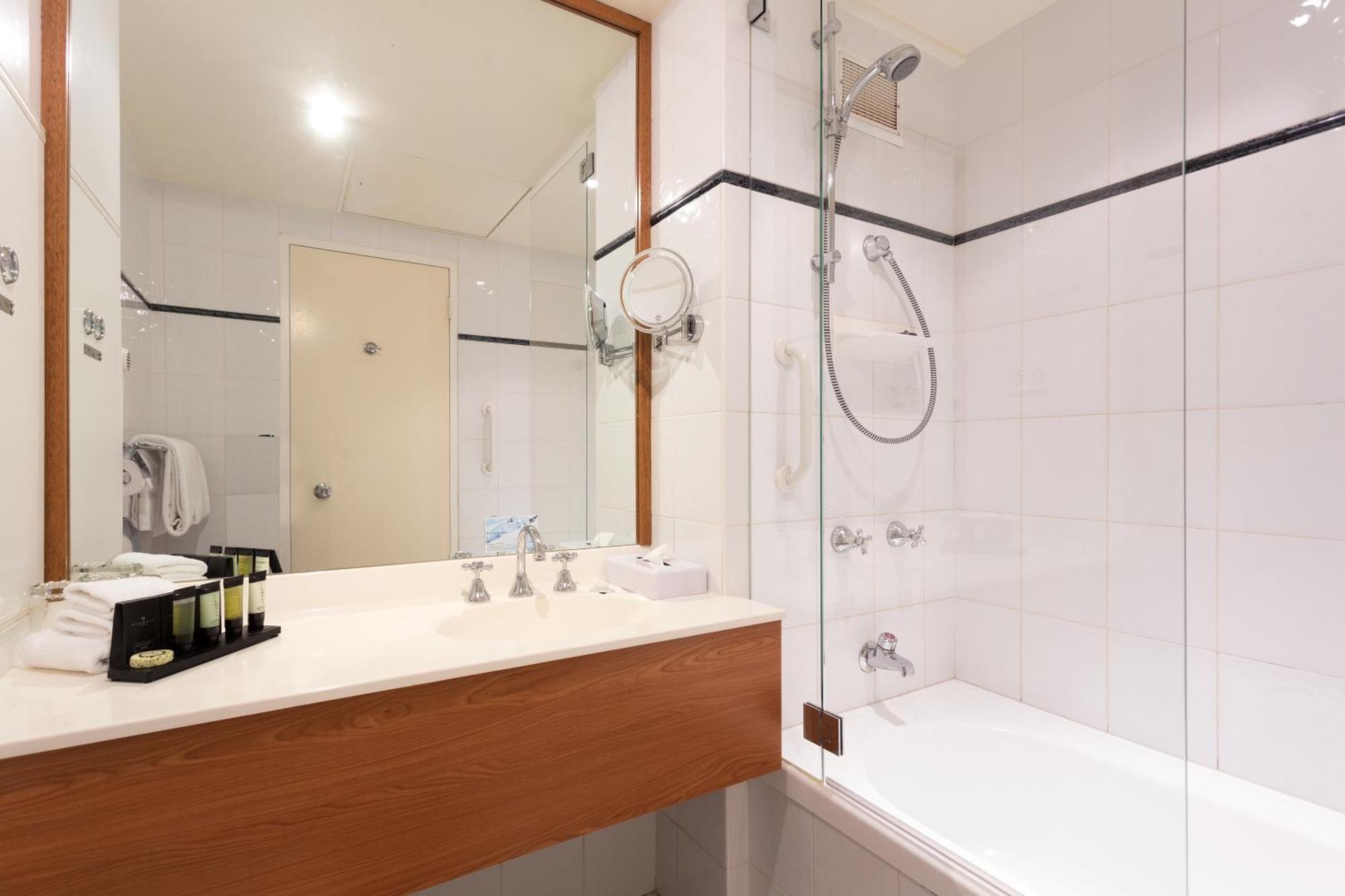 Hotel Royal On The Park 5*