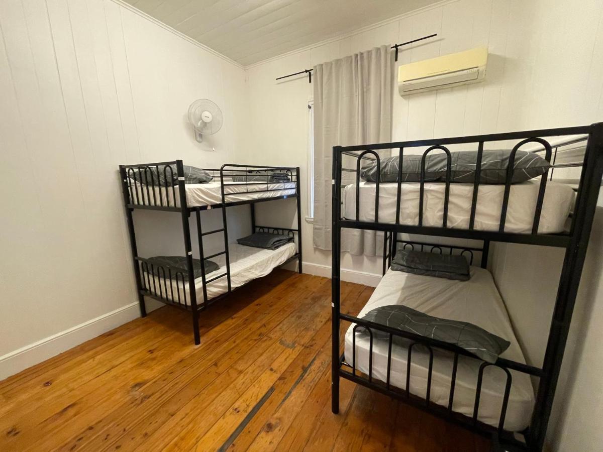 Gonow Family Backpackers *