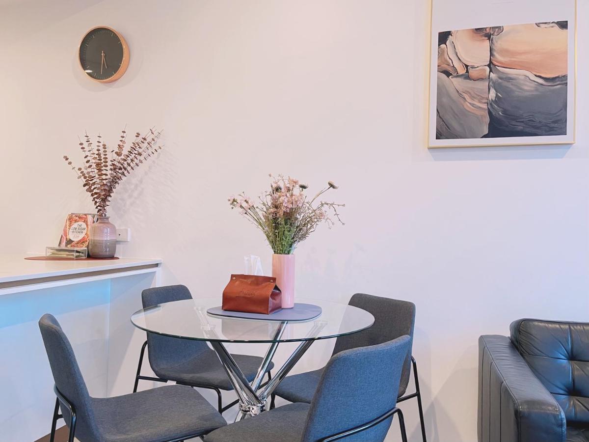 Apartment Lovely 2 Beds With View At South *