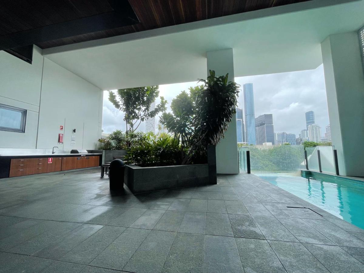 Lovely 2 Beds With View At South * Brisbane