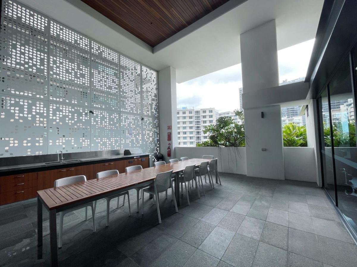 Apartment Lovely 2 Beds With View At South