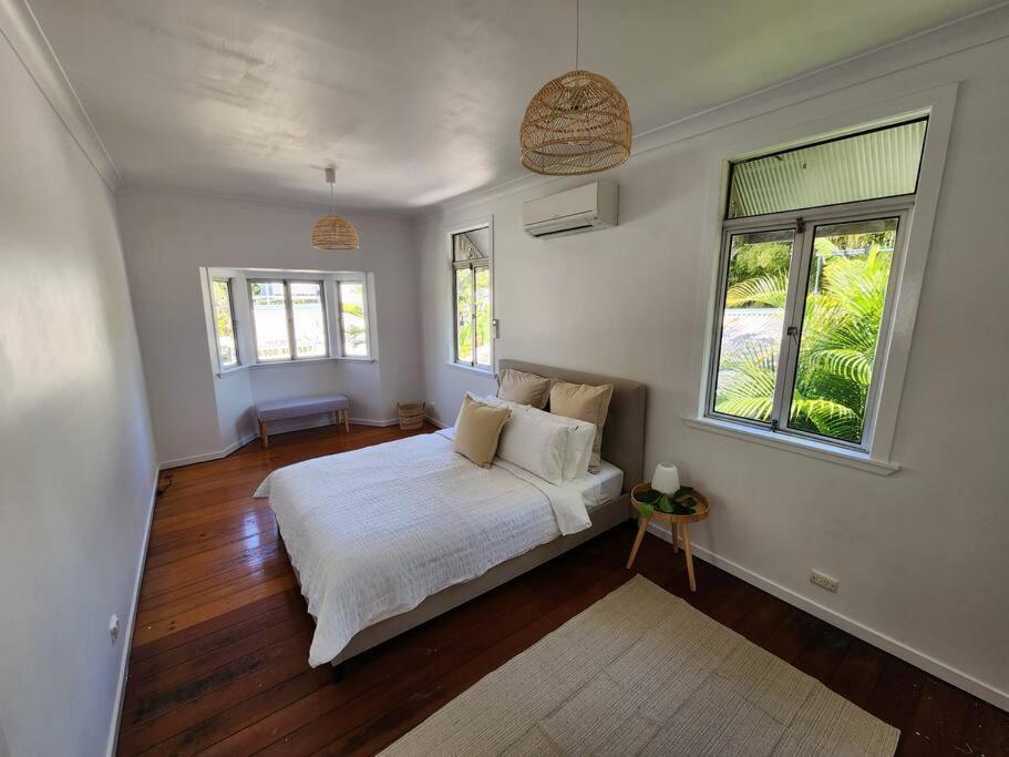 Classic Queenslander With Pool & Yard Brisbane