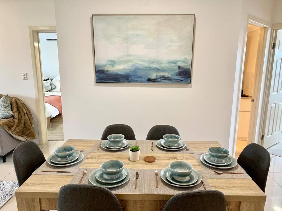 2-bed Acropol With Balcony & Parking Brisbane