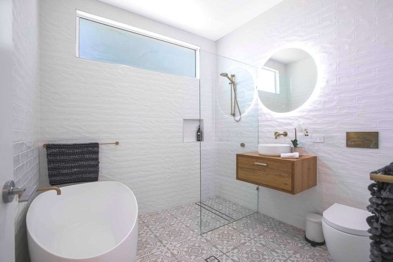 Manly Oasis, 5bd, 3 King Bd,pool Brisbane