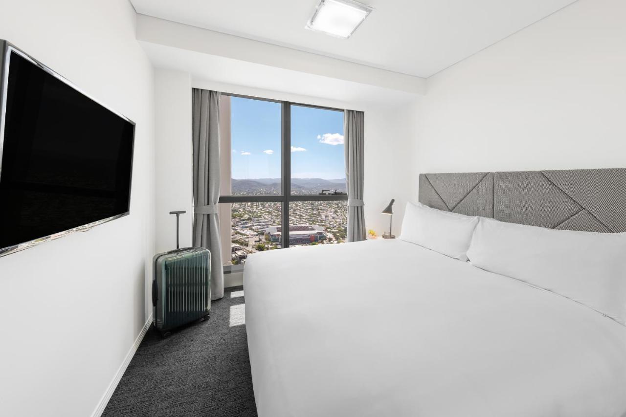 Hotel Meriton Herschel Street, 5*