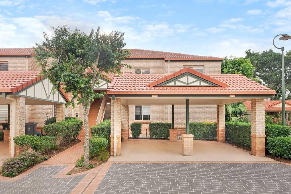 Apartment On The Brook - Private 2 Bed + Loft And Pool