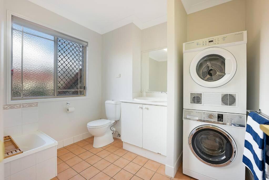 Apartment On The Brook - Private 2 Bed + Loft And Pool *