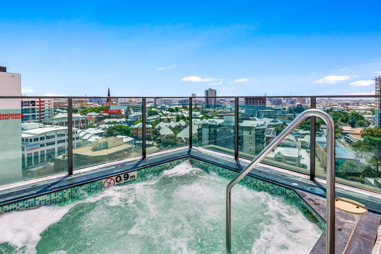 Aparthotel Quattro On Astor 4*