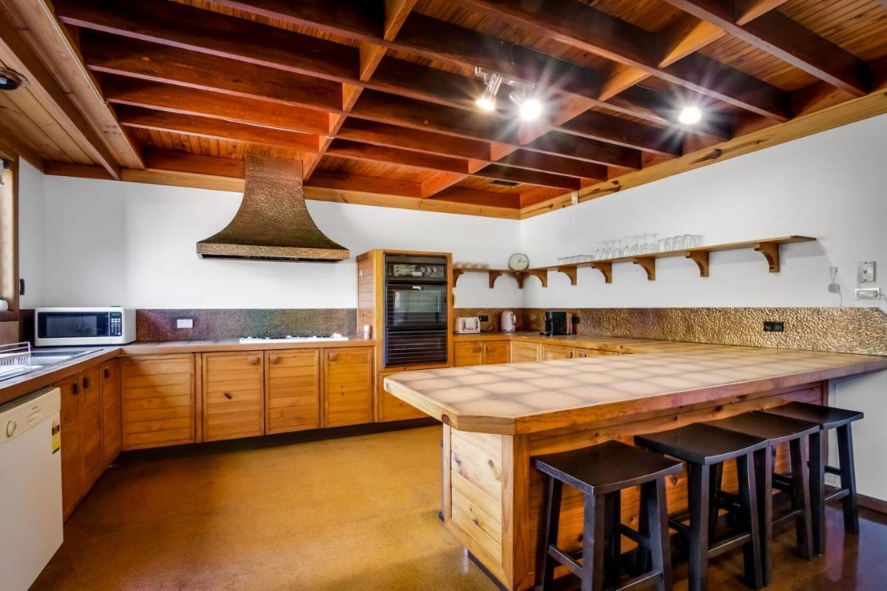 Spacious, Serene Bne Loft 2*