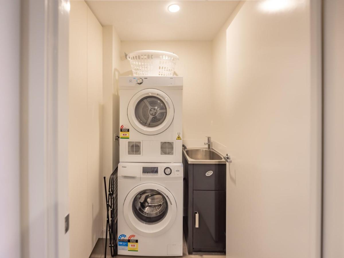 Apartment New 1 Bed 1bath At Toowong *