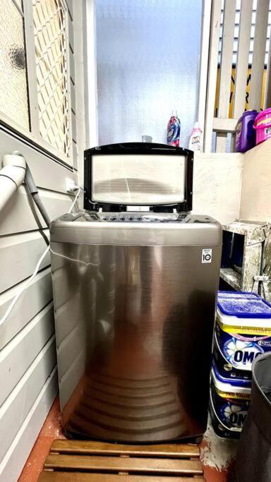 Holiday home West End Luxury 5b3b W Parking And Pod Music System M9 Brisbane