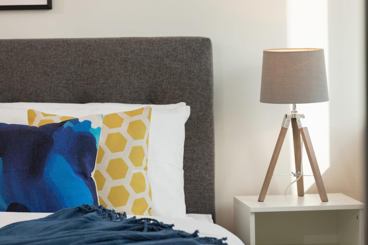 Stylish 1bd With Ideal Location In Southbank