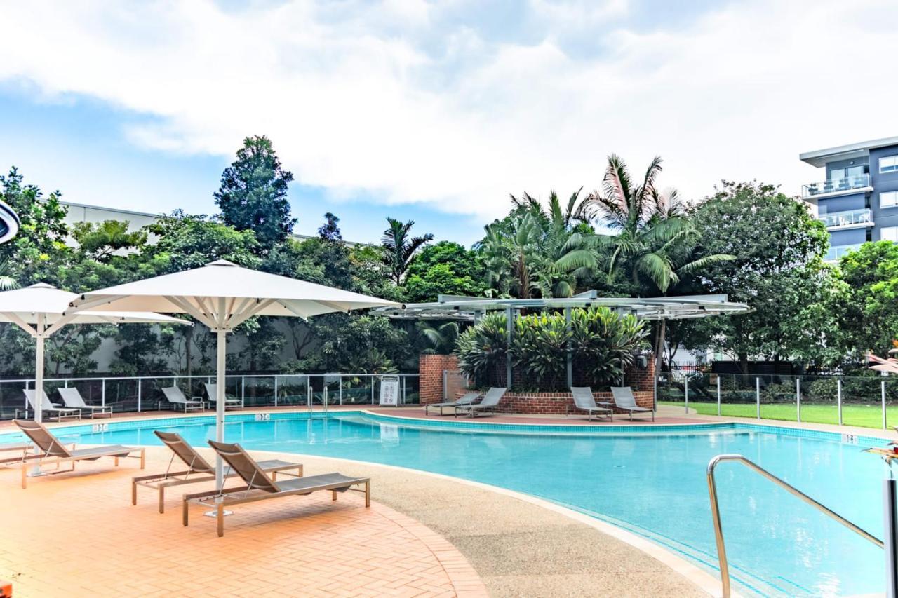 Brand New Riverside Designer 2bd At West End