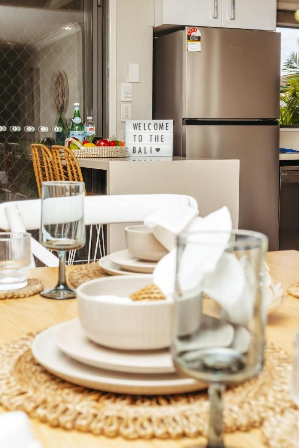 Bali Vibes Serene Tropical Oasis 4bd * Brisbane