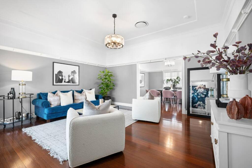 Evandale, 1920's Historic ,stunning And Modern With Amazing Views *