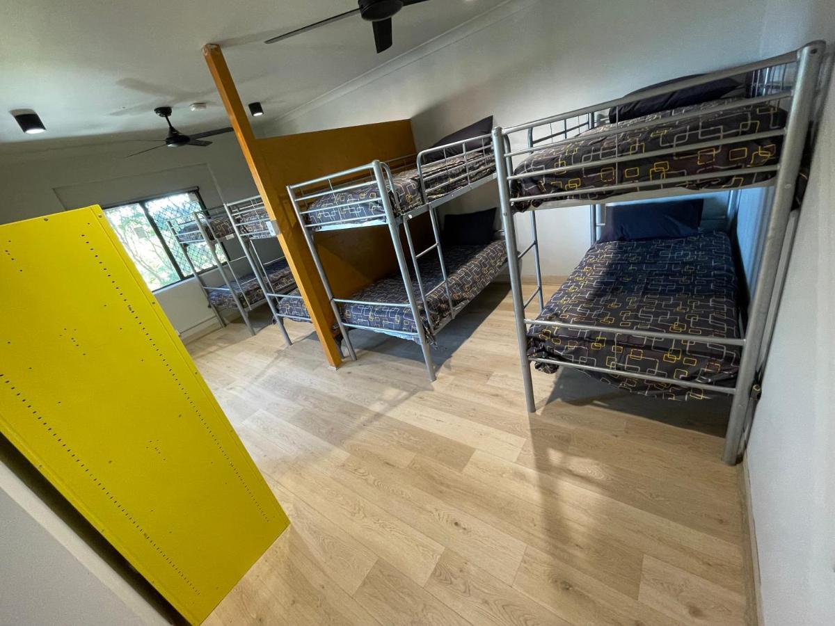 Banana Backpackers *