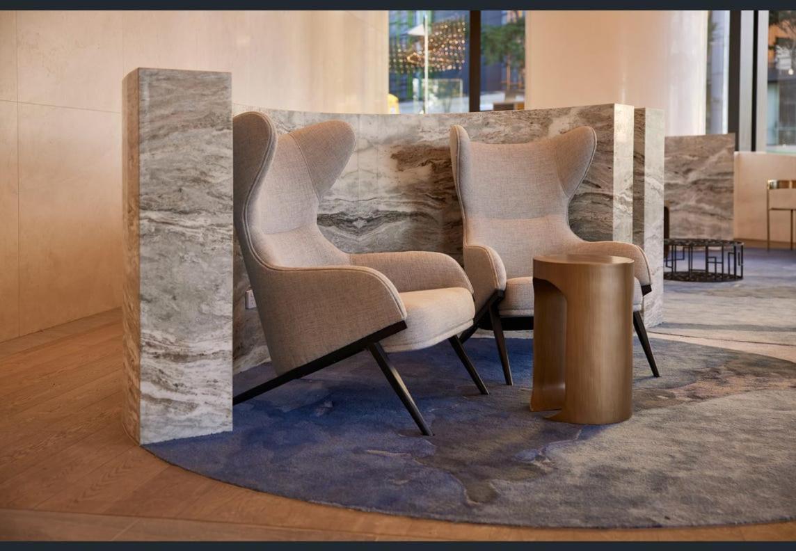 Riverfront Oasis 2bed Panoramic Riverview * Brisbane