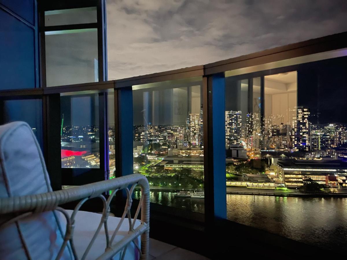 Apartment Riverfront Oasis 2bed Panoramic Riverview *