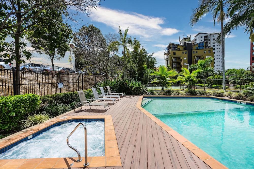 The Docks On Goodwin 4* Brisbane