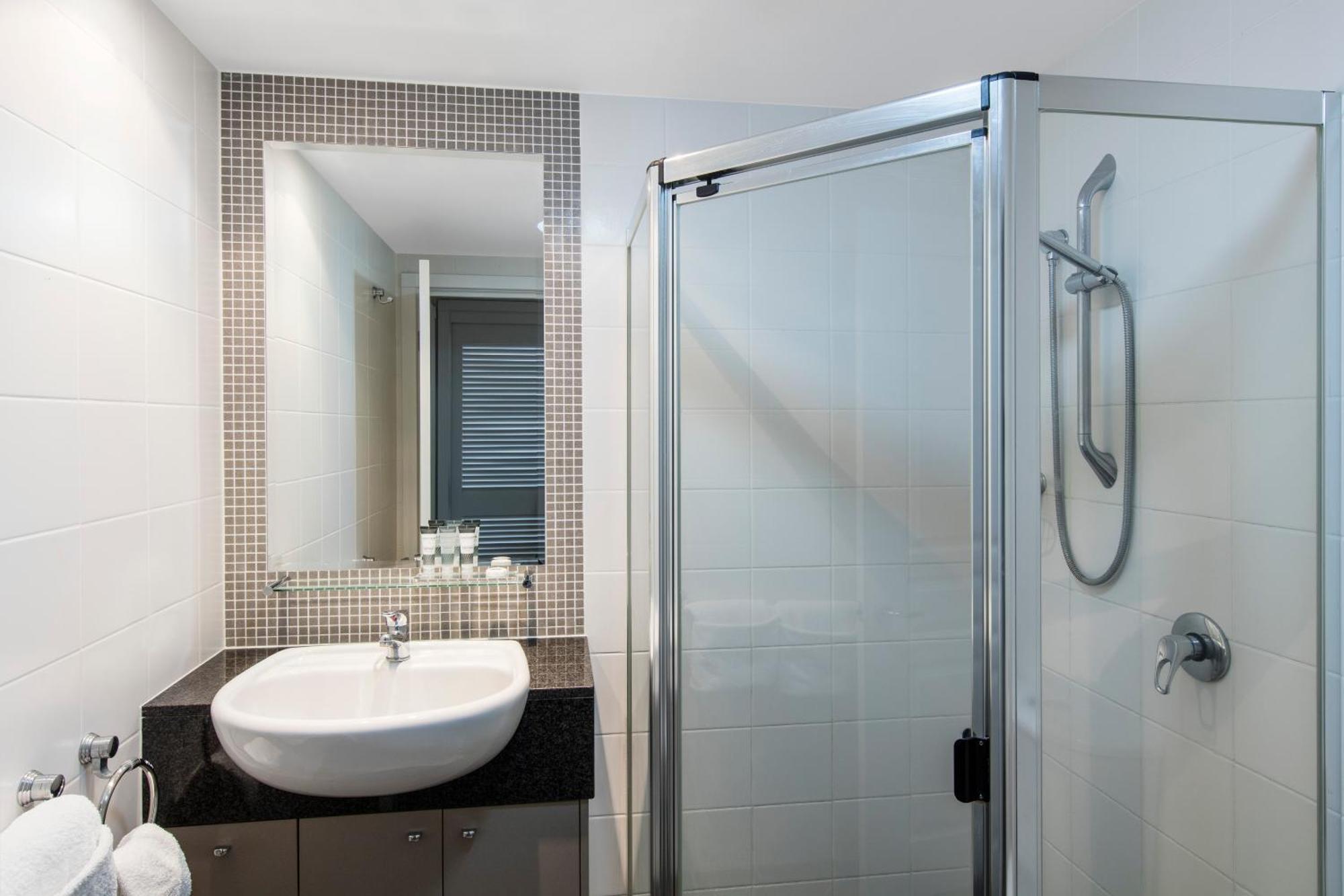 Aparthotel Oaks Mews 4*