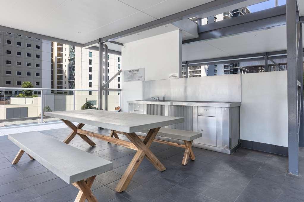 Oaks Festival 4* Brisbane