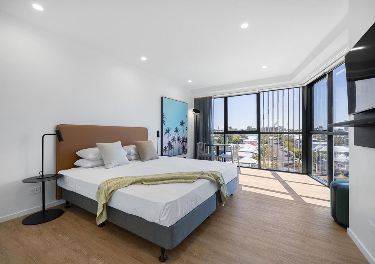 Rambla At South Sq Apartment