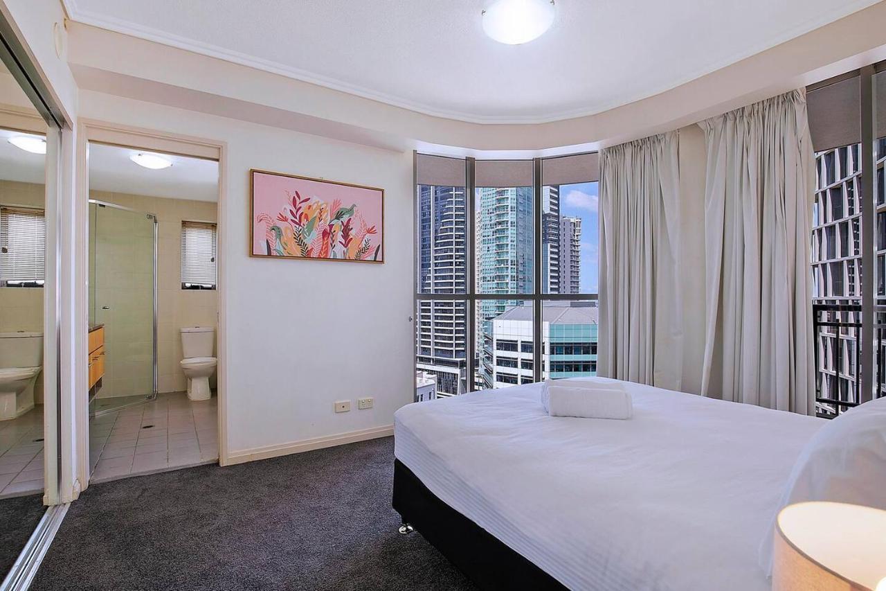 Of Brissie - Chic Resort-style Cbd Living *