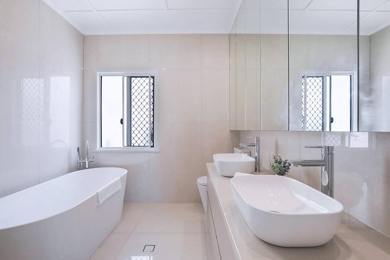 Holiday home Nundah's Lush Haven - Serene Family Townhouse Escape
