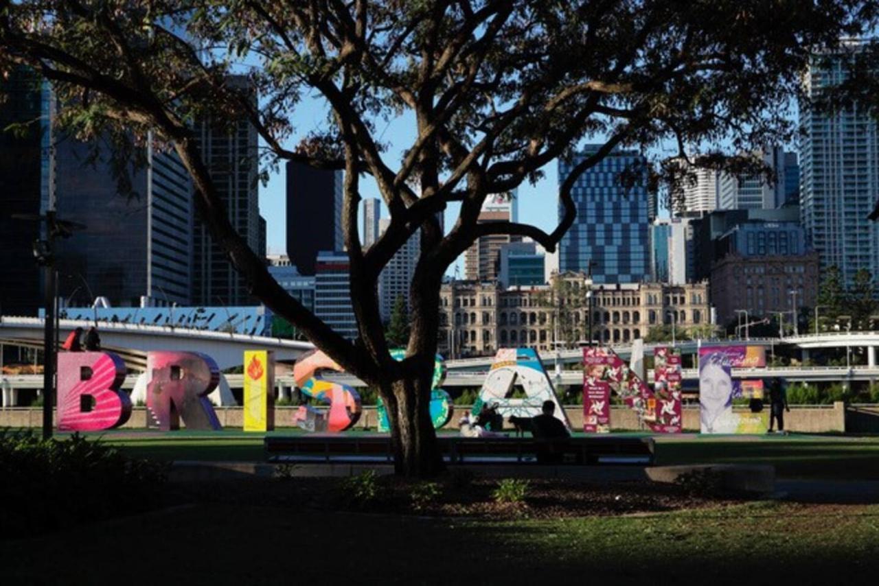 The Sun Catcher - A Trendy South Terrace * Brisbane