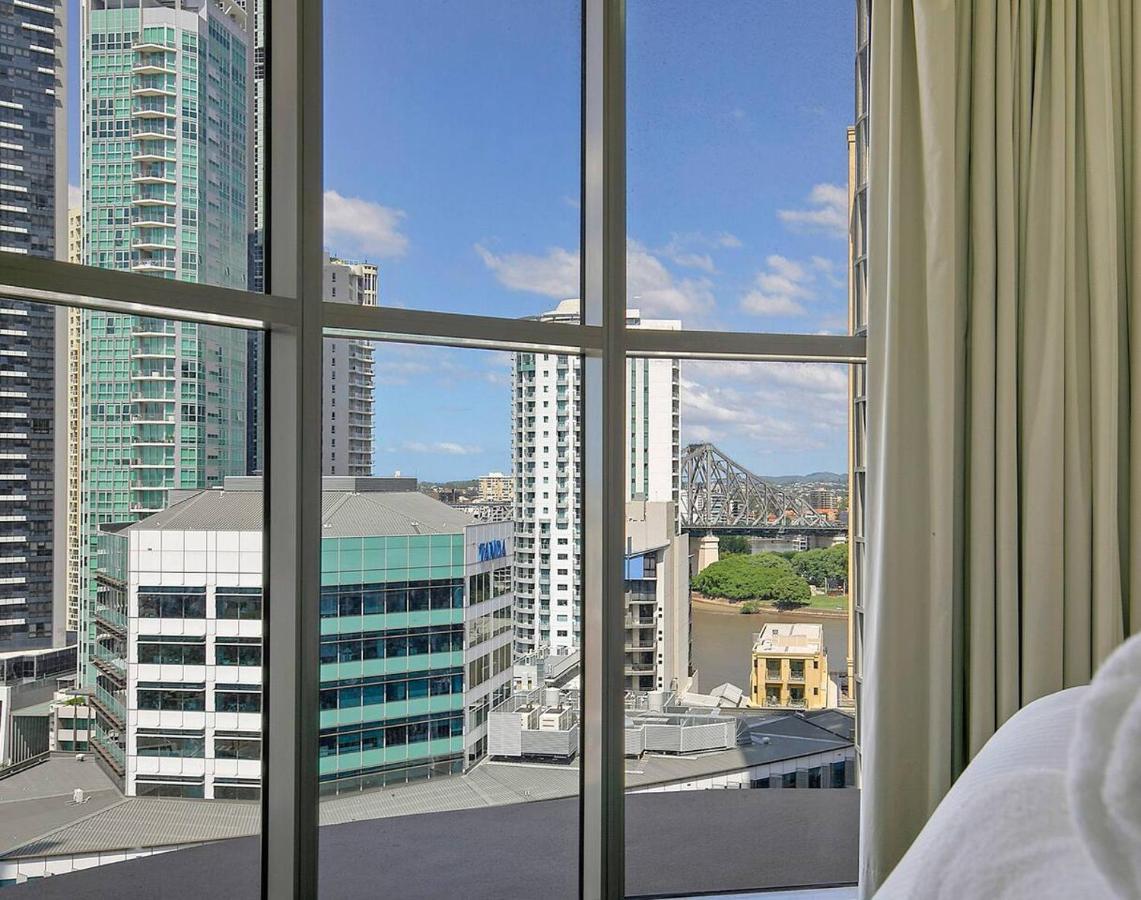 Apartment Of Brissie - Chic Resort-style Cbd Living Brisbane