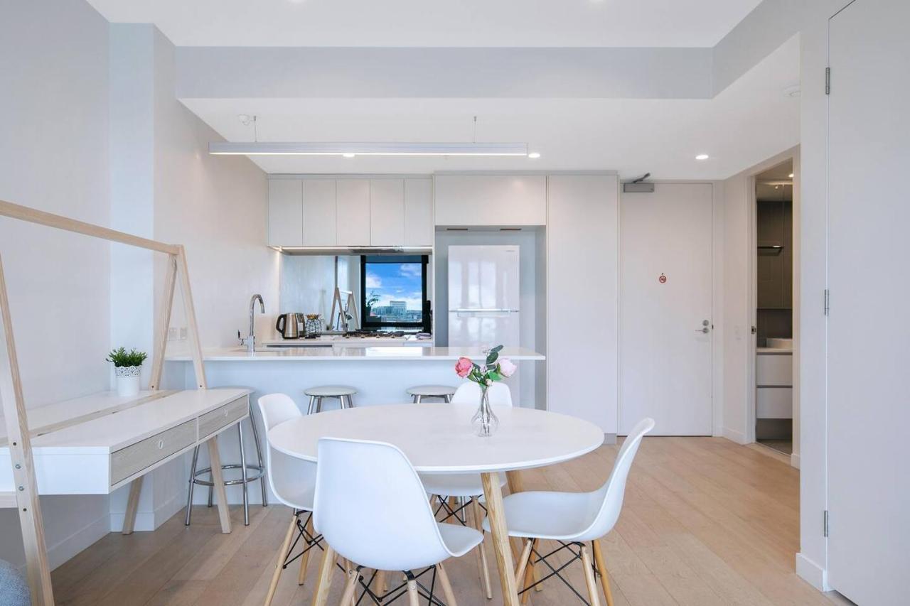 'brightly Boutique' A Cbd Resort-style Escape Brisbane
