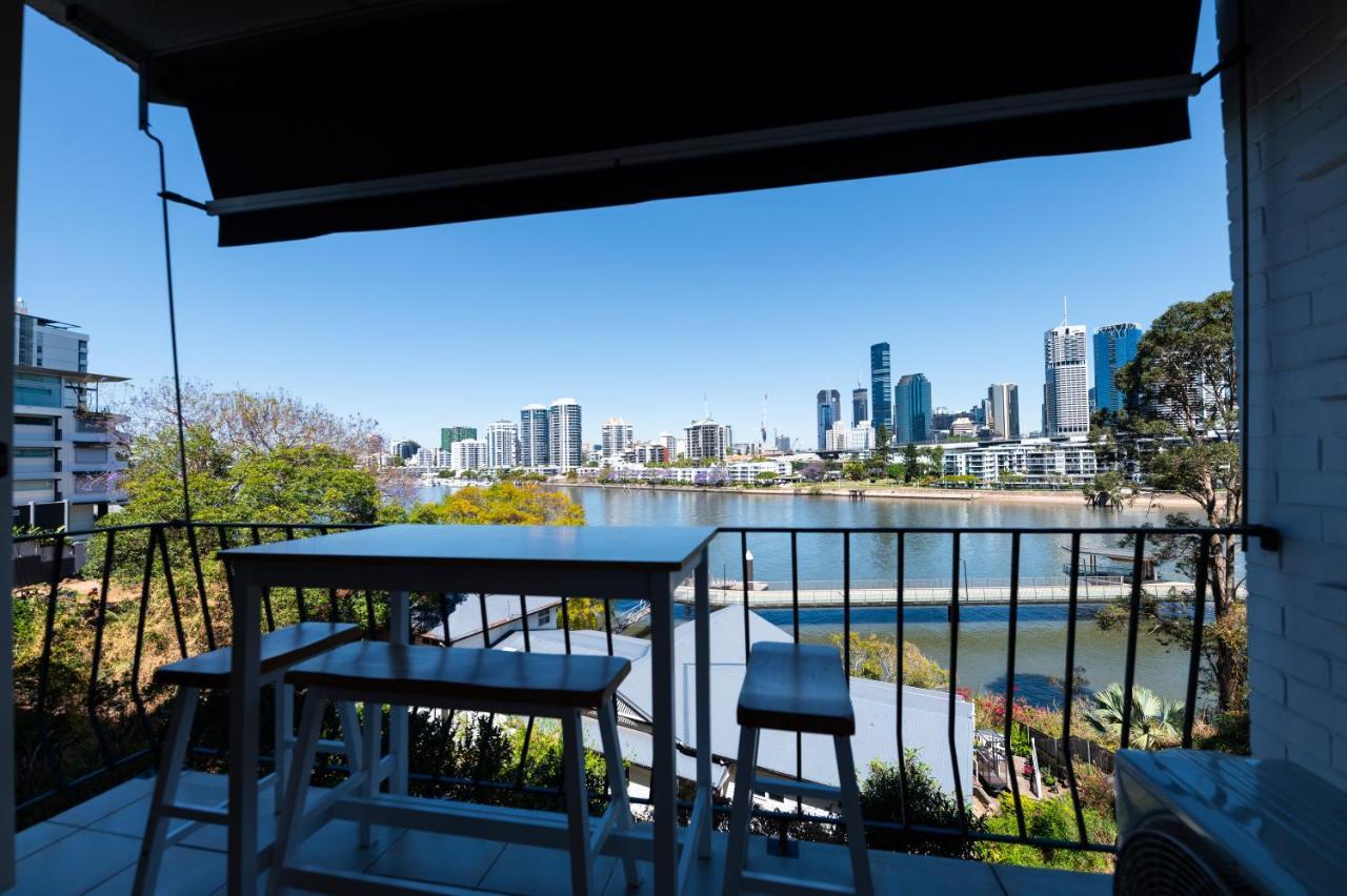 Riverside Breeze Haven Apartment *