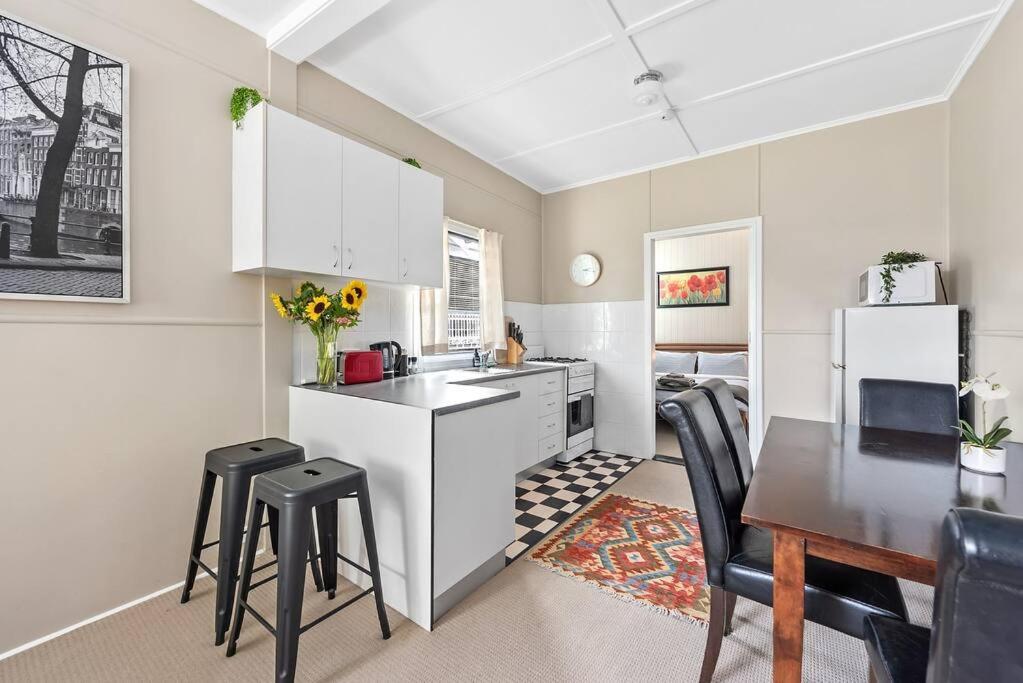 Apartment Stylish 1 Bedroom ~ New Farm Brisbane