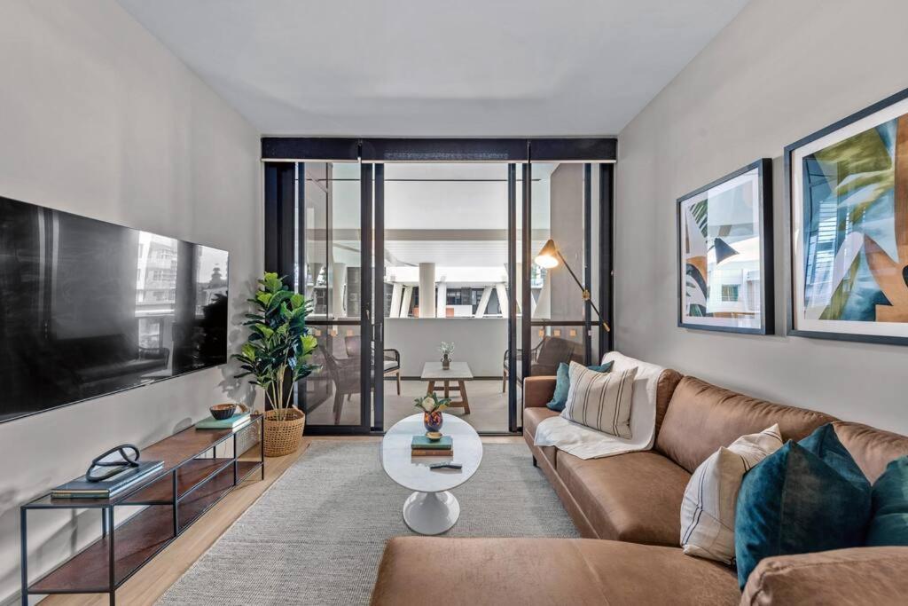 South Bank Sensational! ~ 1bed,1bath,1car,balcony Apartment Brisbane