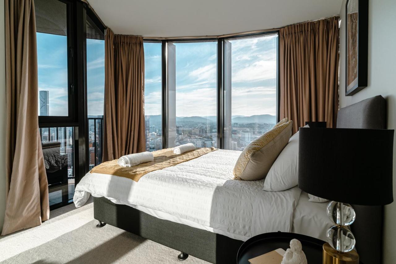 Lux 35th Floor 2br 2bath, Infinity Pool, Gym, Wifi Apartment Brisbane