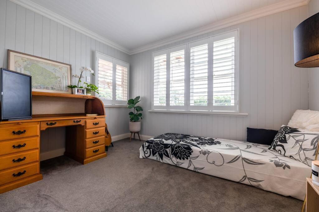 Bayside Living Apartment