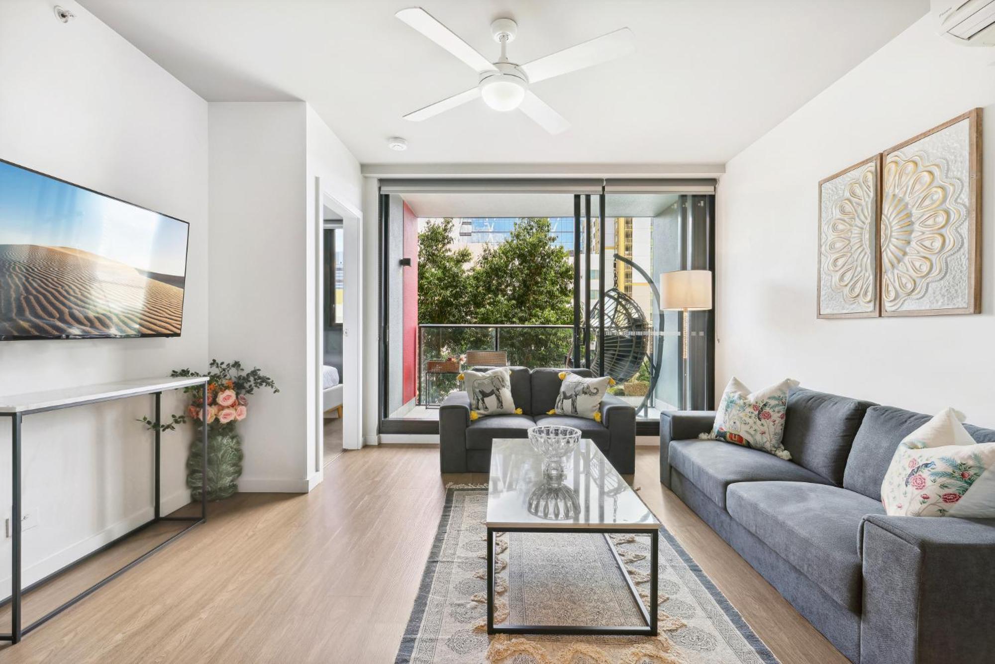 Apartment Cosy 2-bed With Pool Bbq Area And Secure Parking Brisbane