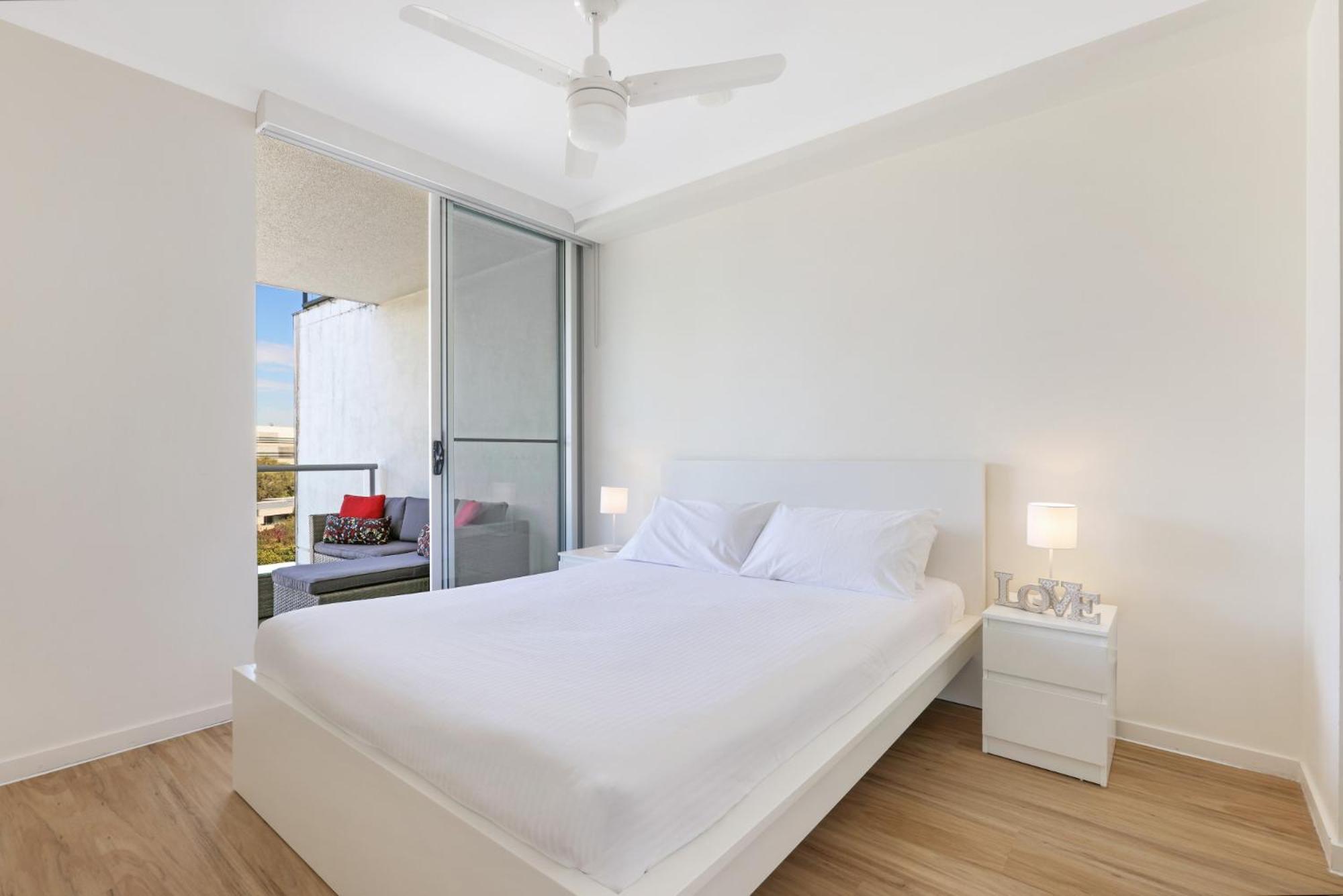 Apartment Spacious 2-bed With City Views, Parking & Pool Brisbane