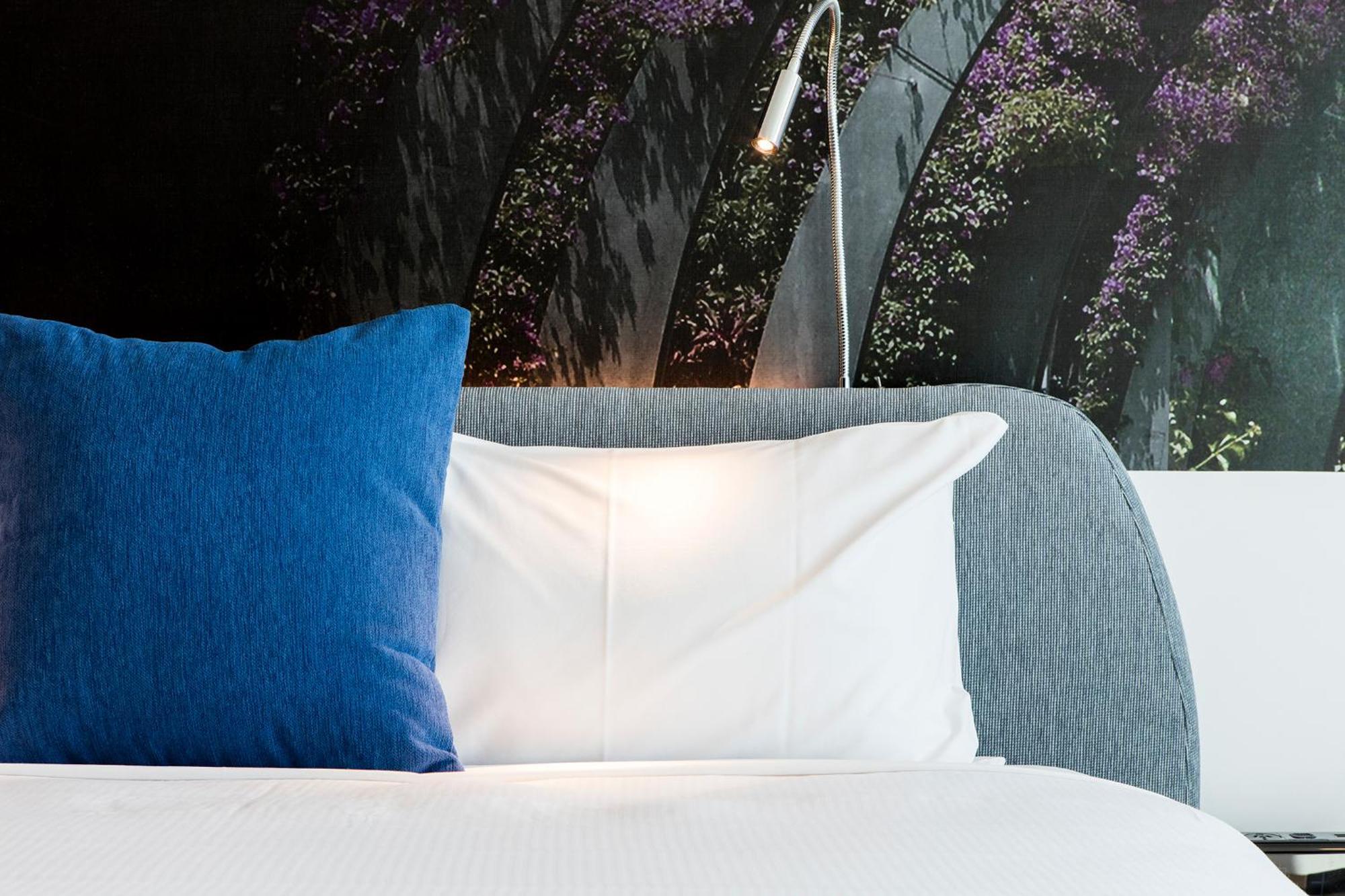 Hotel Novotel South Bank 4*