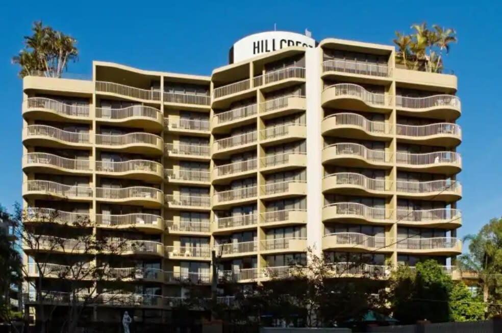 B-a Hillcrest 707n