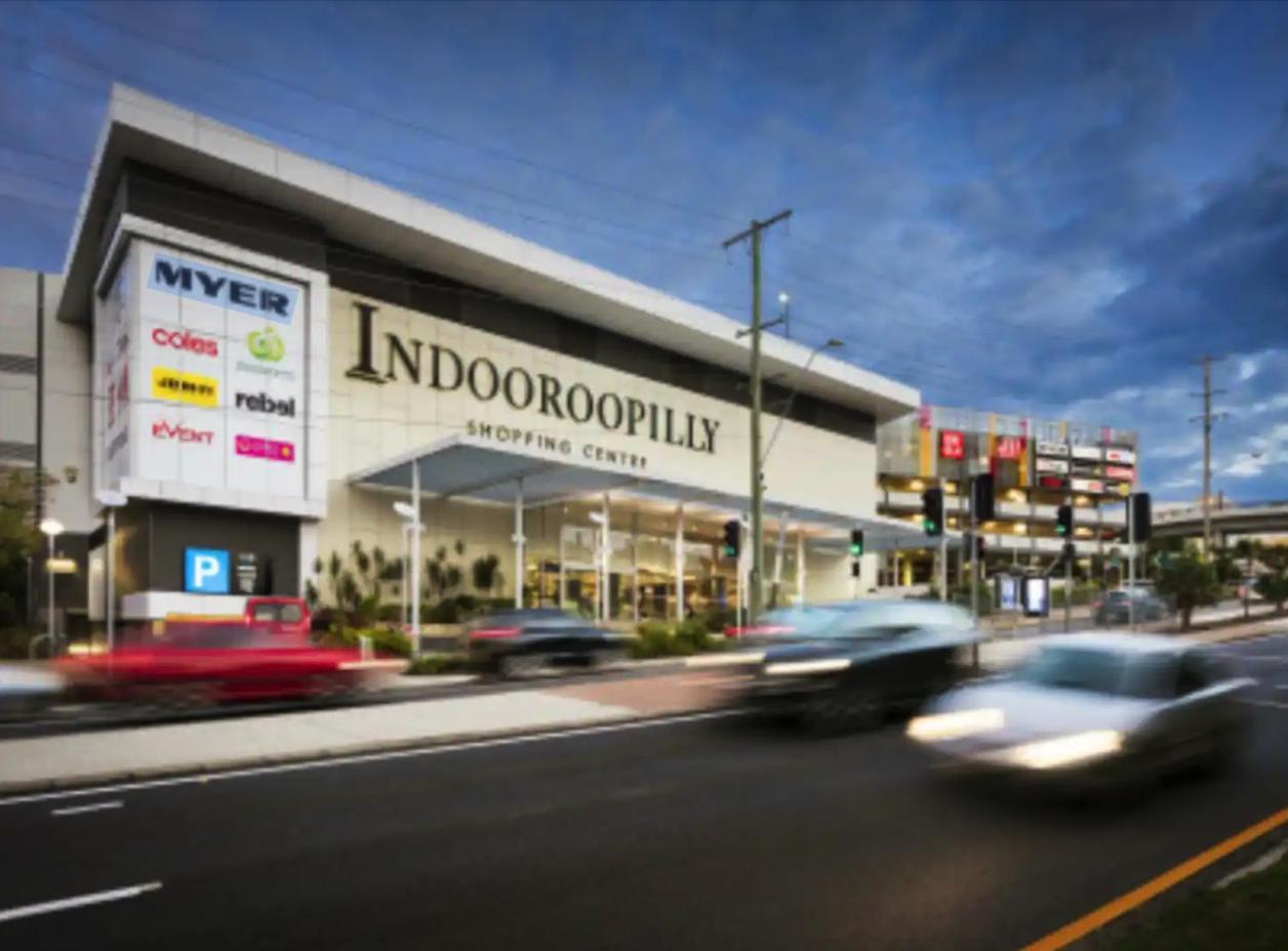 Apartment Convenient & Comfy! ~ 2bed, 2bath, 2car, Balcony