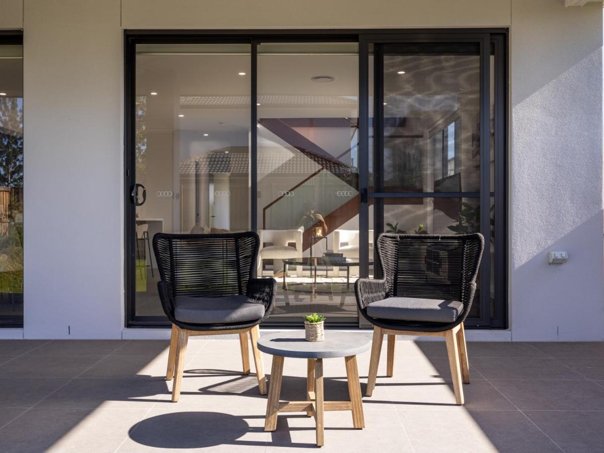 Holiday home 2024 Brand-new 5br Comfort House In Sunnybankhills *