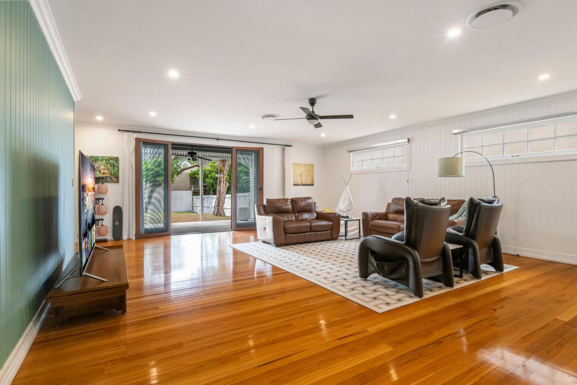5br Queenslander - Walk To The Gabba - Sleeps 10 * Brisbane