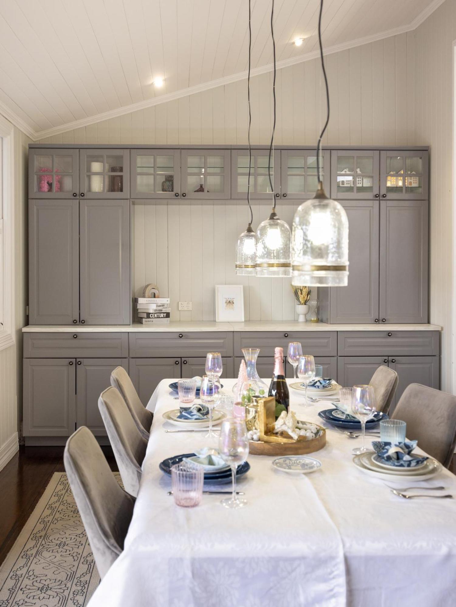 5br Queenslander - Walk To The Gabba - Sleeps 10 Holiday home