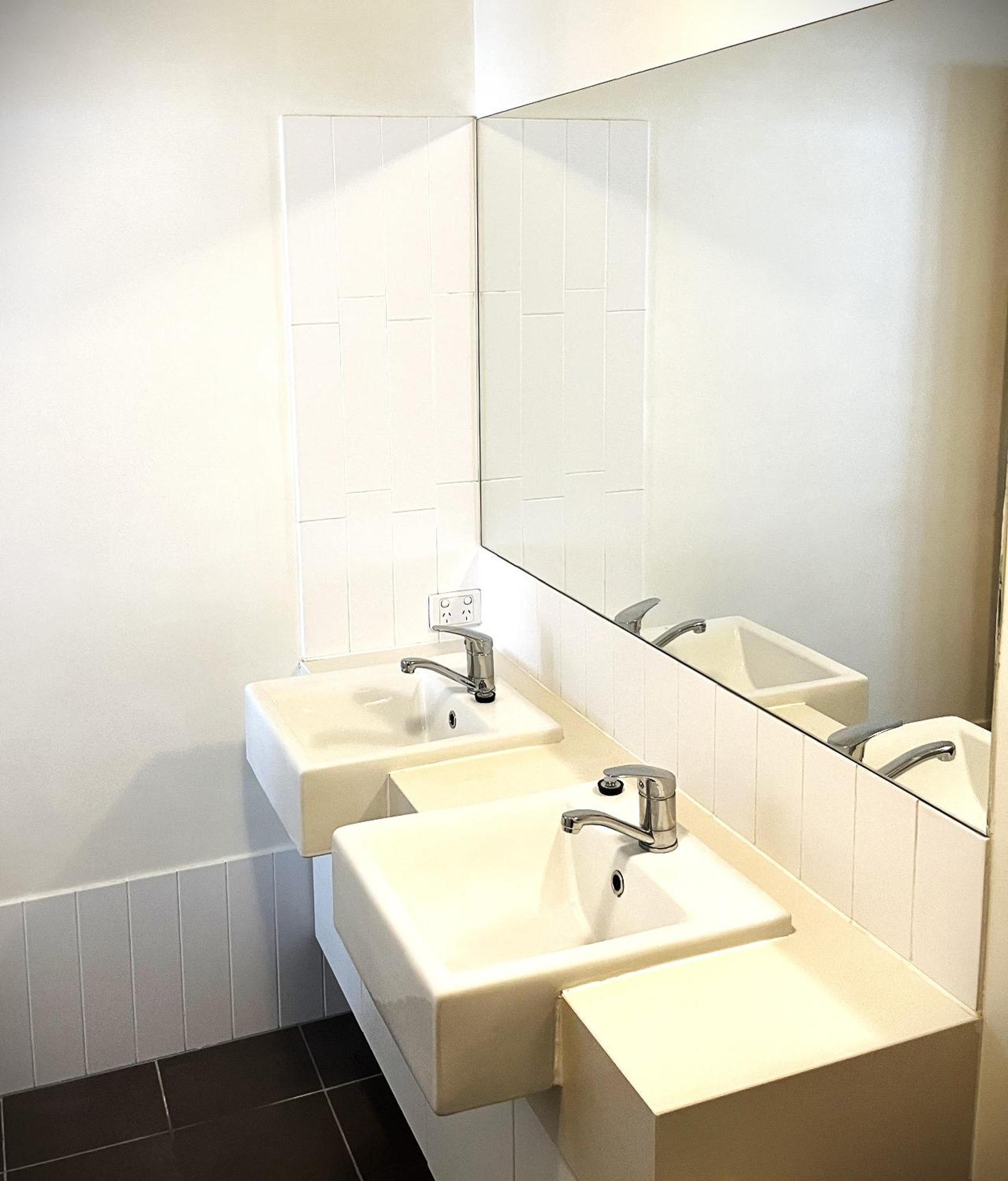 Apartment Perfect Locale 2bed Parking Brisbane