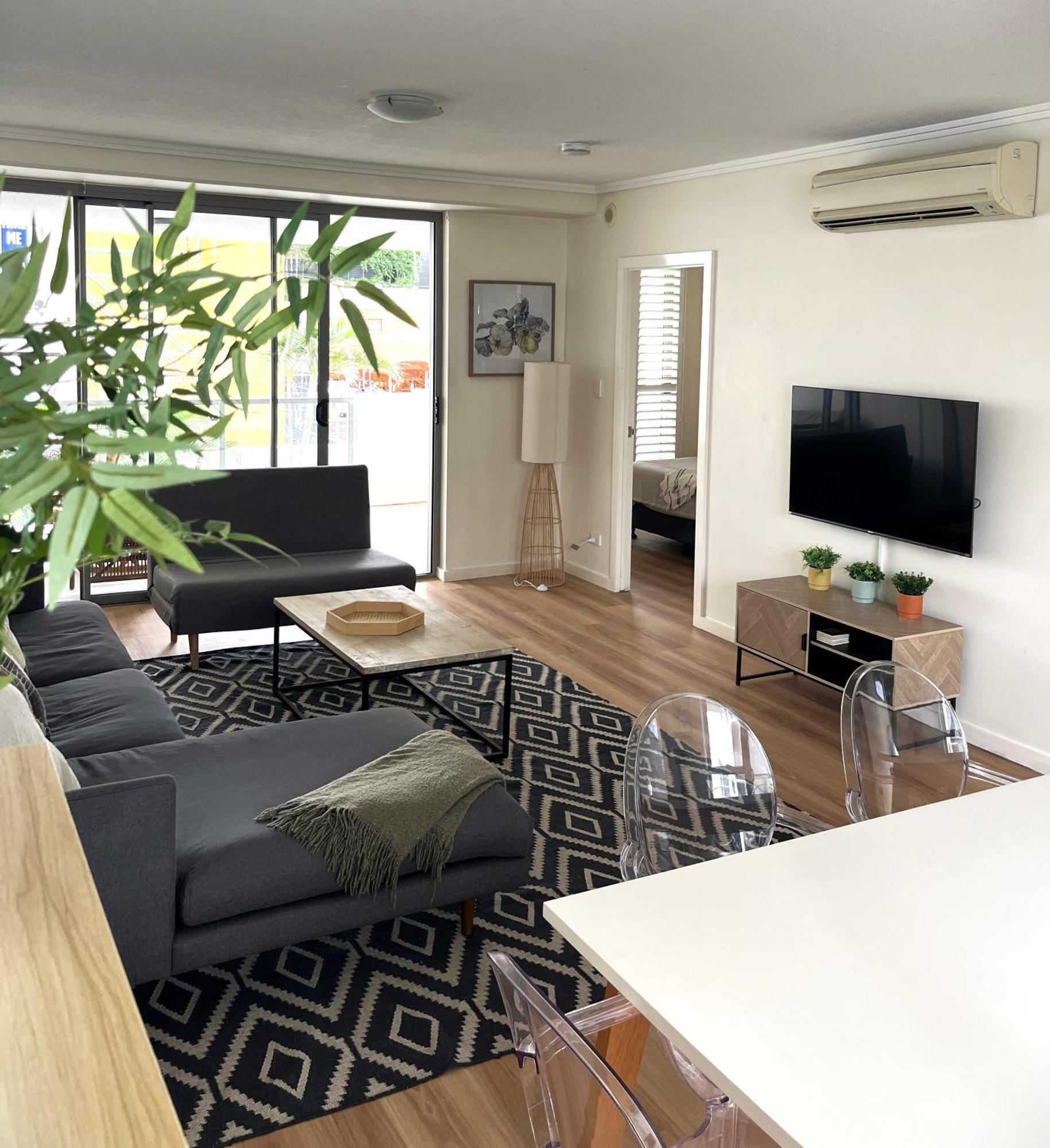 Perfect Locale 2bed Parking *