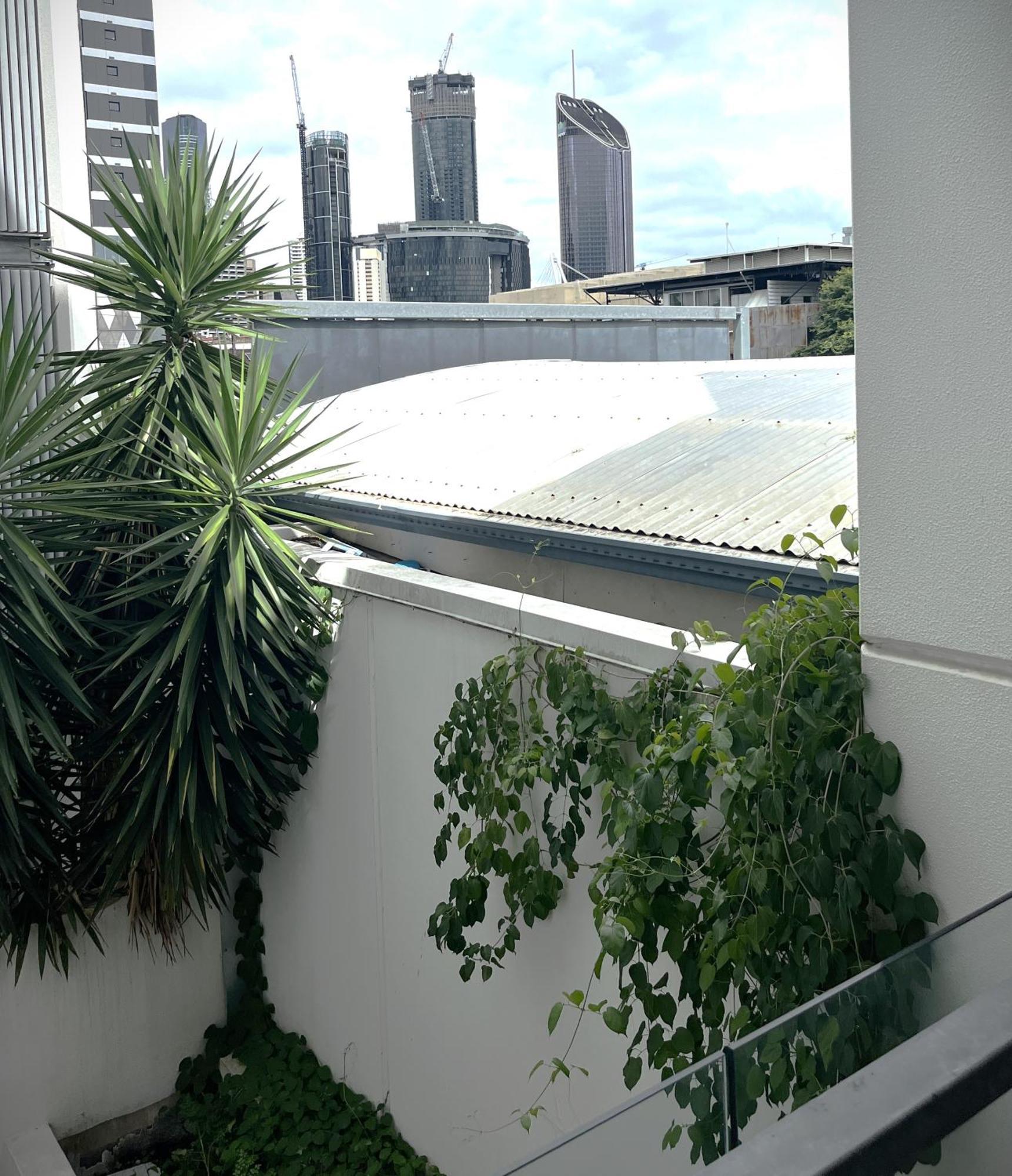 Perfect Locale 2bed Parking *